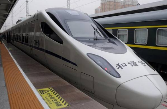 蘭州鐵路局恢復(fù)開(kāi)行16對(duì)列車(chē)