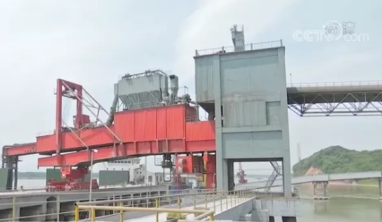 太瘋狂！水泥漲價(jià)幾輪，依舊排隊(duì)搶購......發(fā)生了什么？