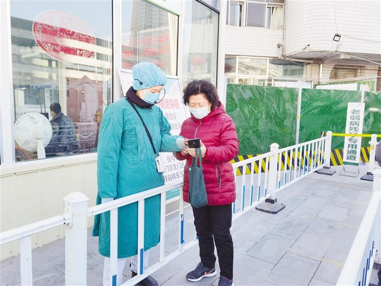 智能生活下，老年人的“數(shù)字鴻溝”如何跨越？