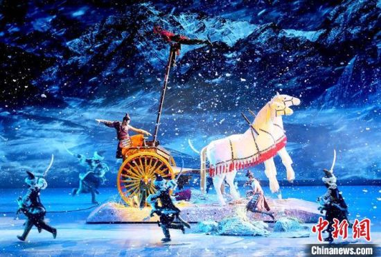 圖為《天下雄關(guān)》演出劇照?！「哒?攝