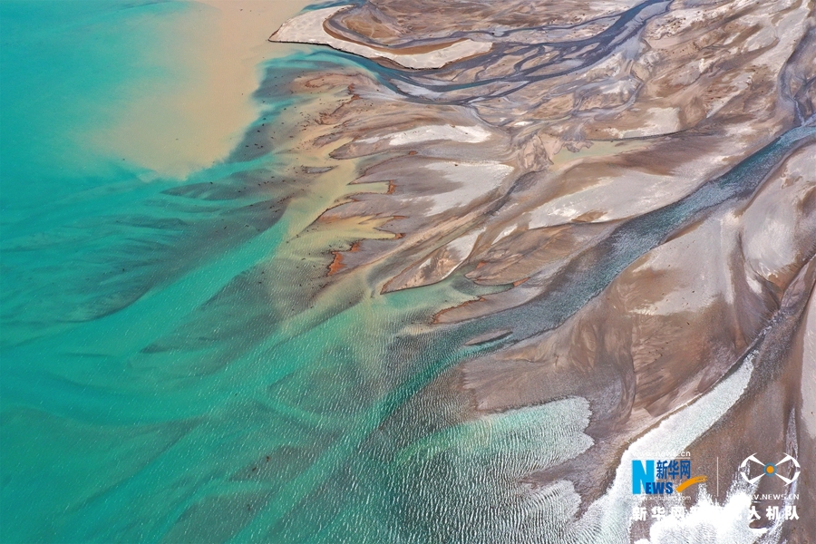 【“飛閱”中國】驚艷！昌馬湖畔：河流繪大地“扇面”
