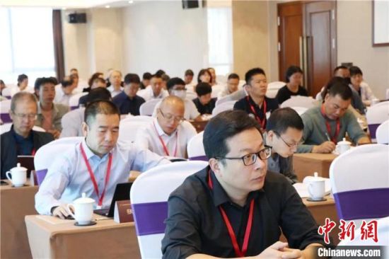 圖為“明清時期河西走廊社會變遷”學術研討會現(xiàn)場?！∥渫行侣剛髅郊瘓F供圖